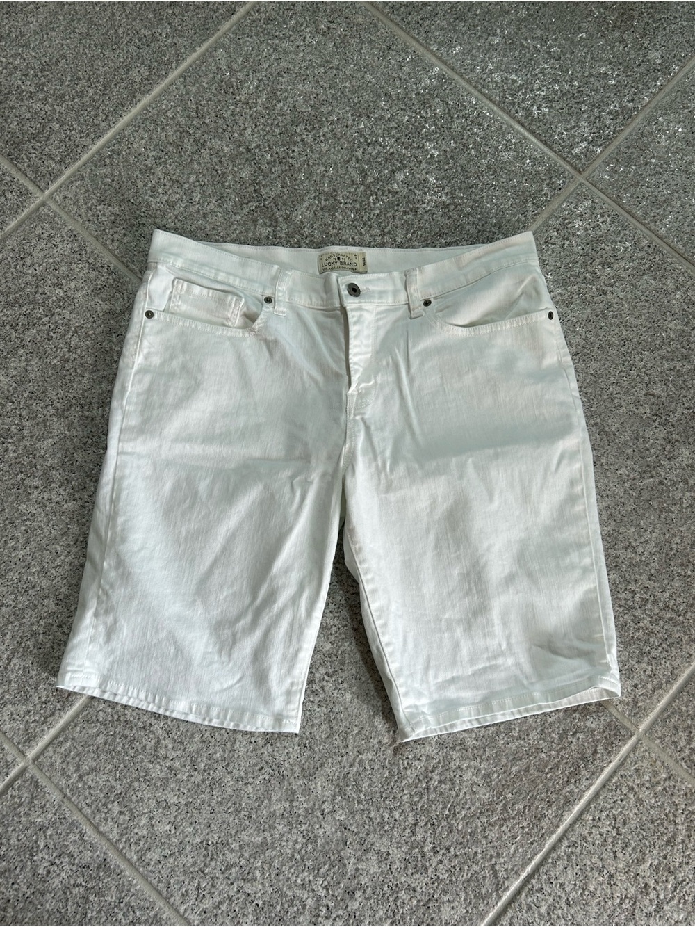Lucky Brand The Roll Up Denim Shorts 14/32 White Casual Summer Coastal EUC